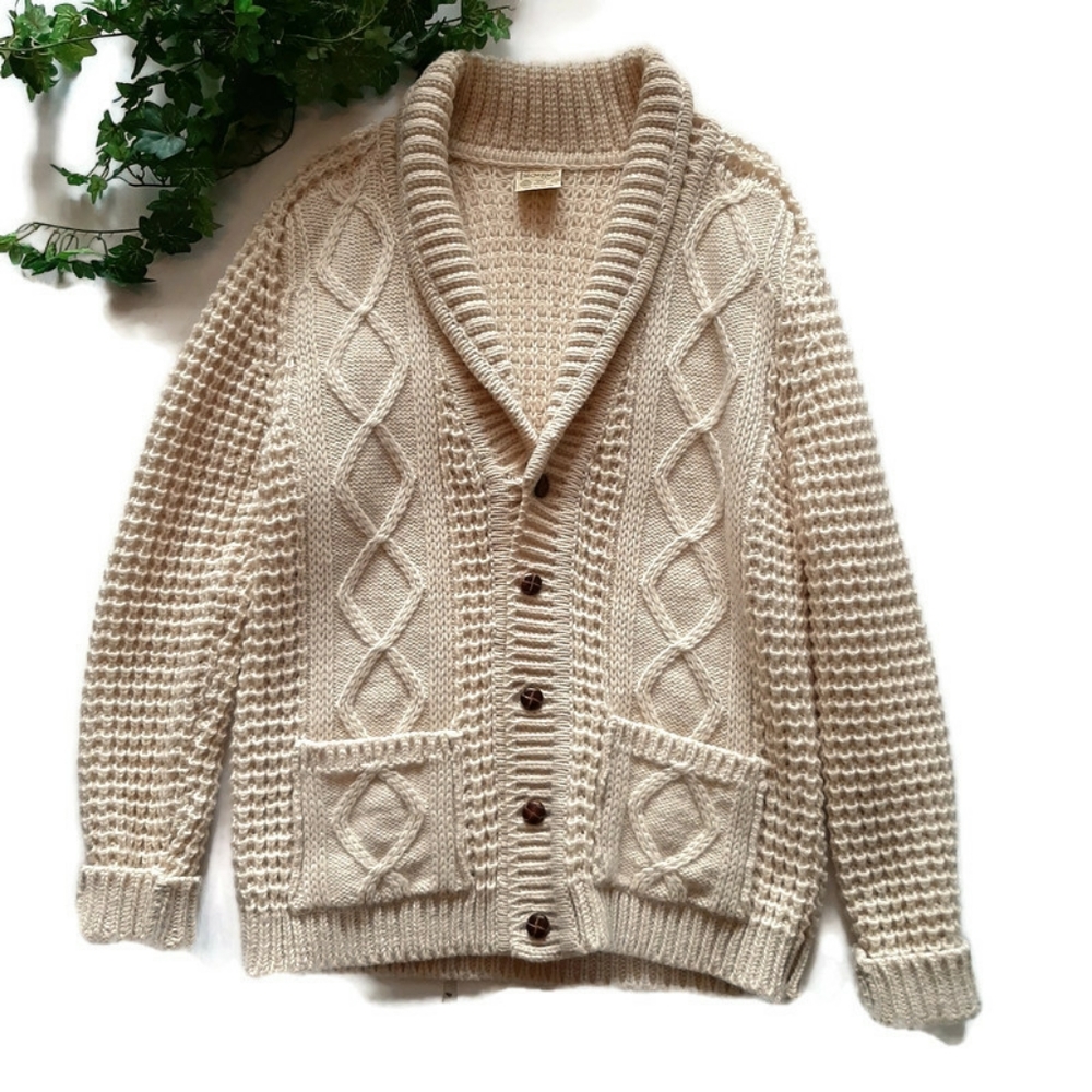 MADE IN IRELAND wool cream classic cardigan